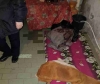 Калужане пытаются спасти 4-летнюю девочку, которая спит на полу в общежитии