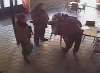 Пьяный дебош в кафе: Калужанка обматерила полицейского и разбила ему колено