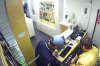 В Калуге продавец избил покупателя за просьбу зарядить телефон
