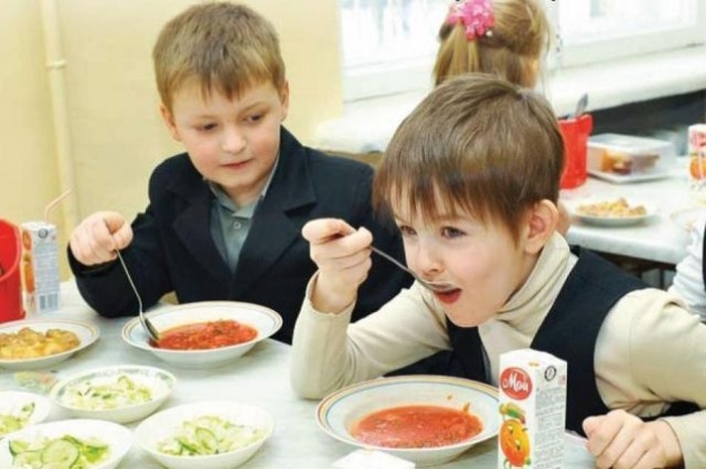 Школьное питание беспокоит губернатора Калужской области