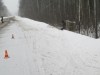 В Калужской области микроавтобус перевернулся на заснеженной дороге