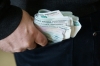 Собранные деньги за услуги ЖКХ, директор управляющей компании Калуги перечислял на счет фирмы своей матери