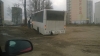 Автобус застрял на выезде с Шопинской дороги