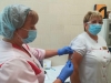 Сегодня 300 калужских медиков привьют от коронавируса