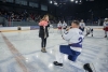 Калужанин сделал предложение своей девушке на хоккейном матче