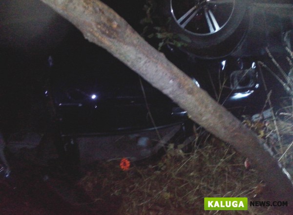 В Калужской области водитель-гонщик погиб сам и покалечил своего пассажира