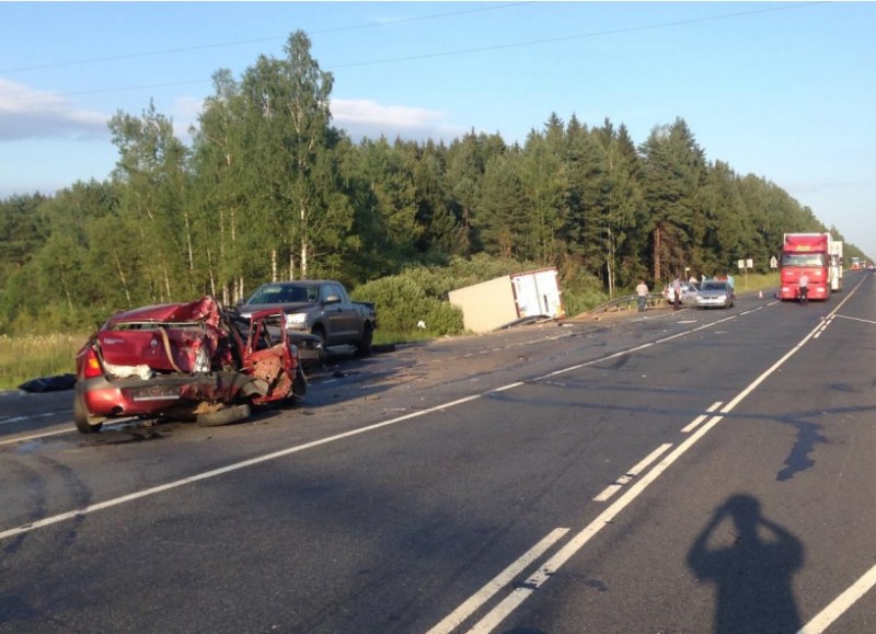Массовое ДТП на трассе в Калужской области унесло жизнь 58-летнего мужчины