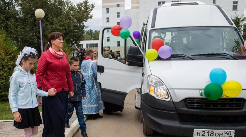 Воспитанники дома-интерната теперь смогут путешествовать на новом автобусе