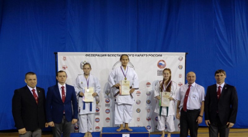 Калужская спортсменка завоевала «серебро» на первенстве России по каратэ