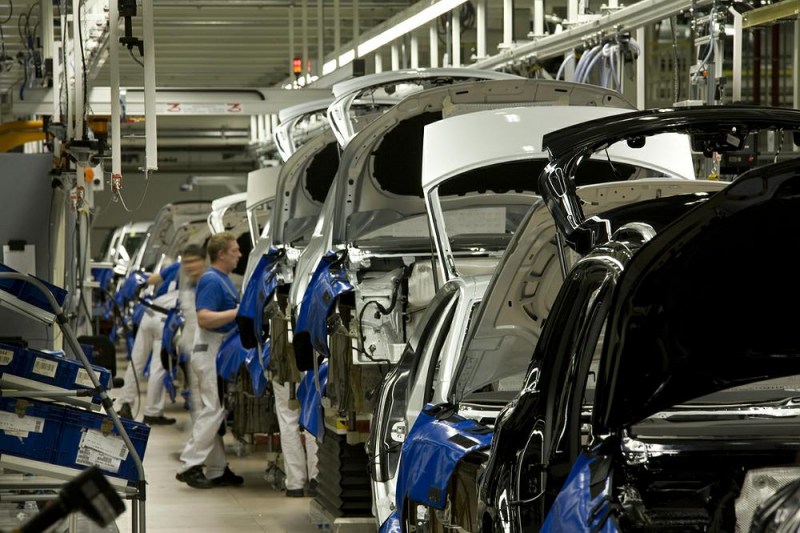 Volkswagen отзовет в России почти 2 тыс. автомобилей