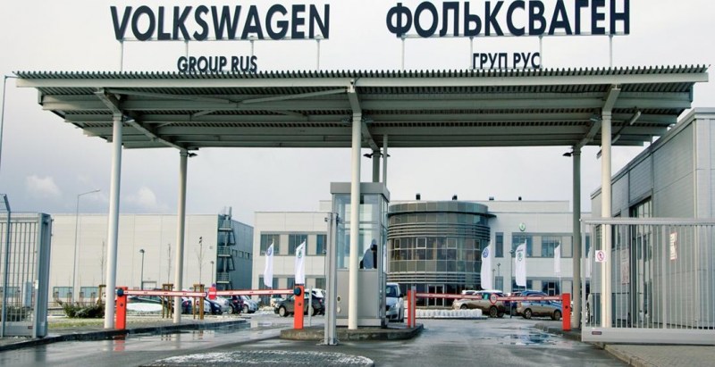 Сегодня Volkswagen возобновил сборку автомобилей в Калуге  