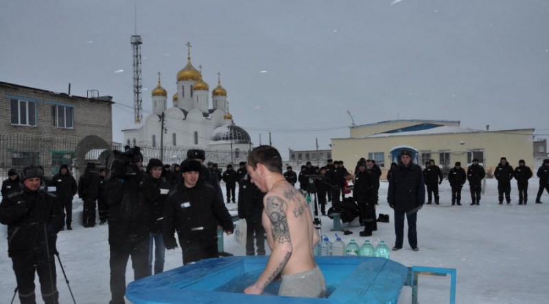 Крещенские купания прошли в исправительных учреждениях Калужской области