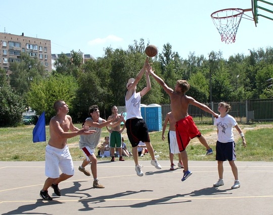 В Анненках пройдет чемпионат по уличному баскетболу