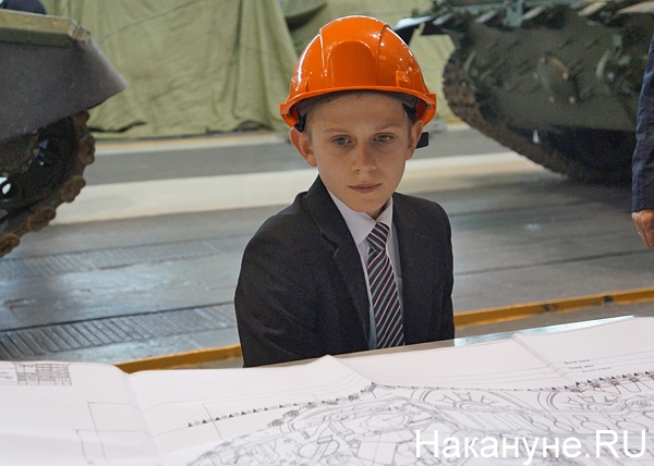 Калужский школьник изобрел беспилотный танк