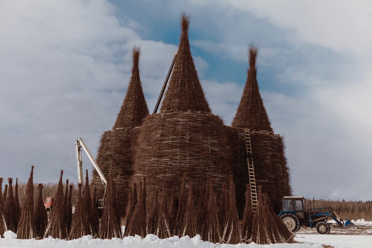 В Никола-Ленивце на Масленицу сожгут гигантские ампулы от Covid