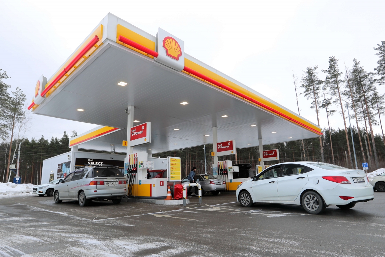 Shell продолжит работать в России