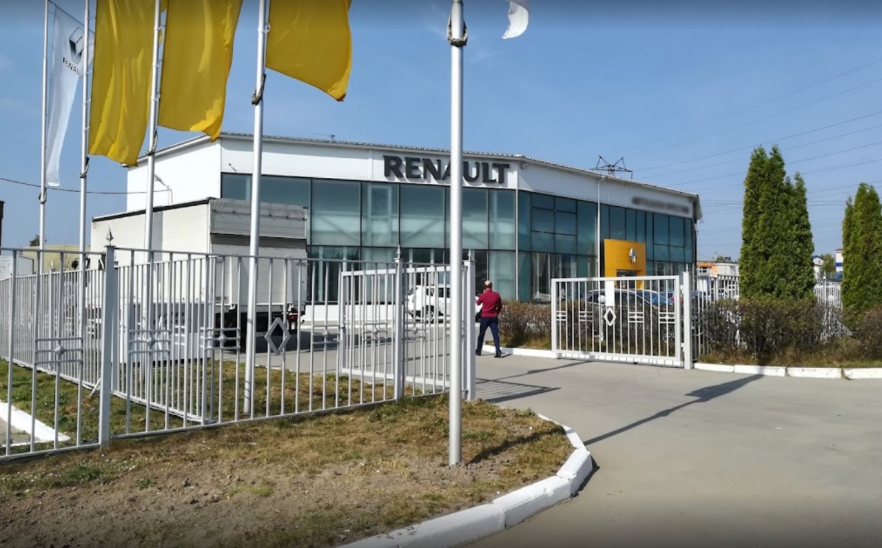 Renault приостановит деятельность в России