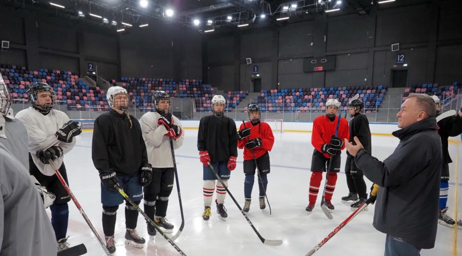 В Калуге пройдет товарищеский матч хоккейных клубов "Калуга" и "Донецк"