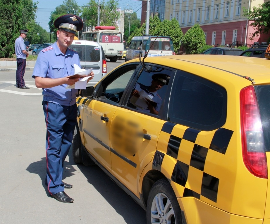 Калужан предупредили о возможном коллапсе в сфере такси с 1 сентября